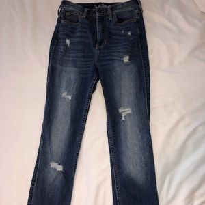 hollister ripped jeans
